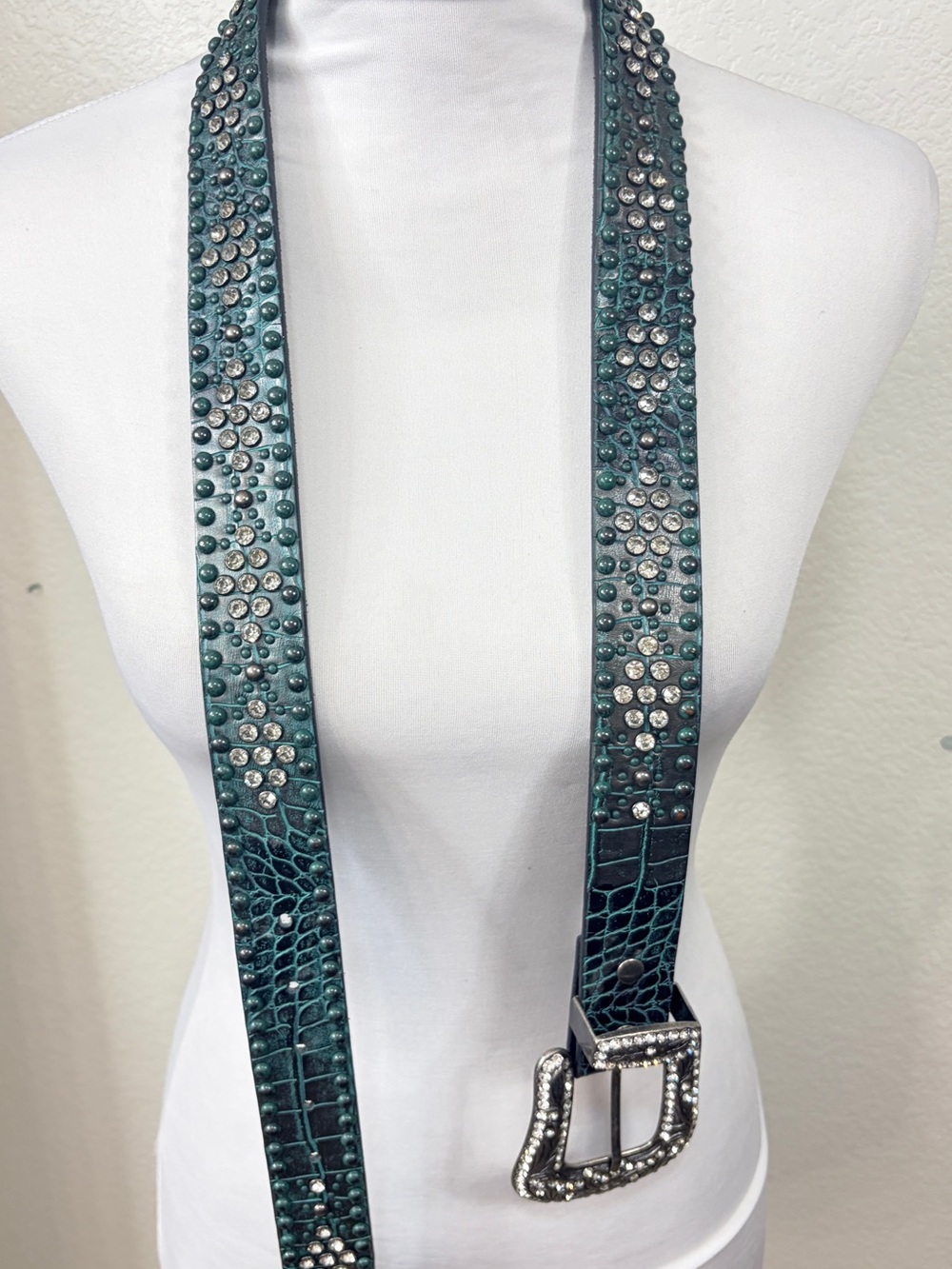 Teal Leather Croc-Embossed Rhinestone Western Belt M / L EUC - Picture 4 of 8